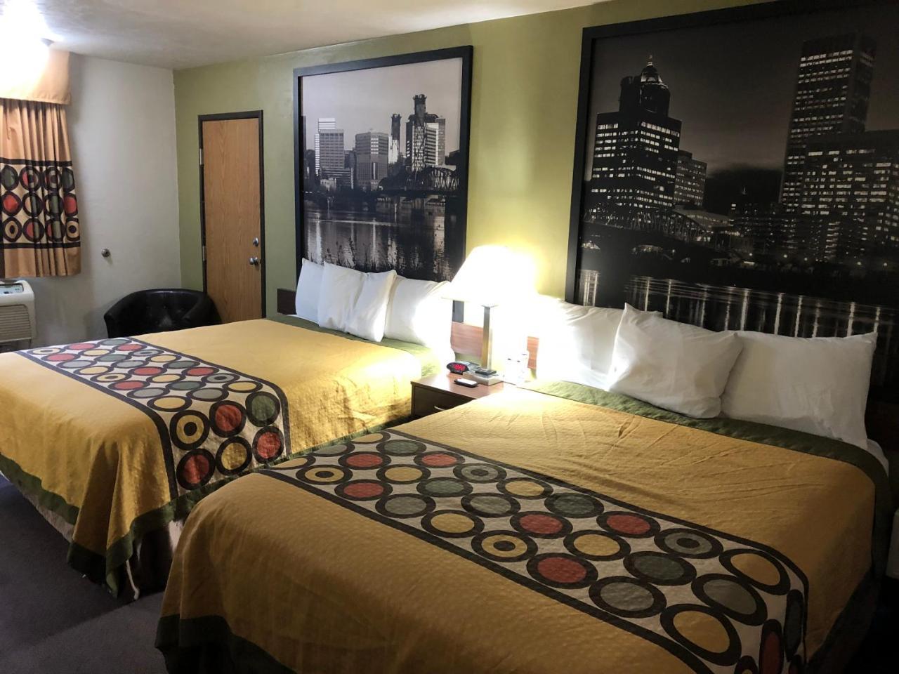 Hotel Super 8 By Wyndham Salem Zewnętrze zdjęcie